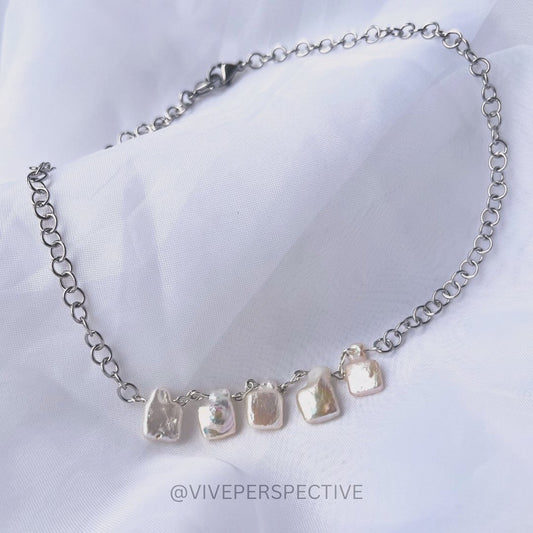 Cubed Pearl Chain